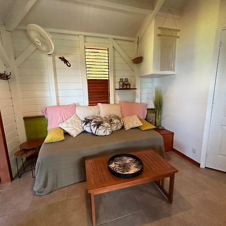 Bungalow, Gite Les Fleurs Du Colibri 波尔兰特 外观 照片