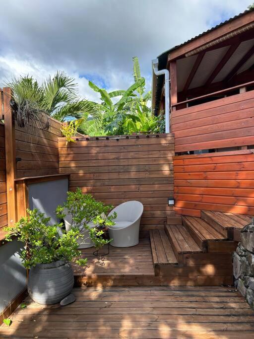 Bungalow, Gite Les Fleurs Du Colibri 波尔兰特 外观 照片