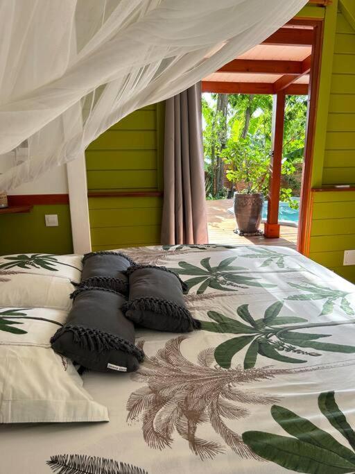 Bungalow, Gite Les Fleurs Du Colibri 波尔兰特 外观 照片