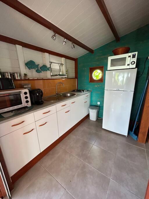 Bungalow, Gite Les Fleurs Du Colibri 波尔兰特 外观 照片